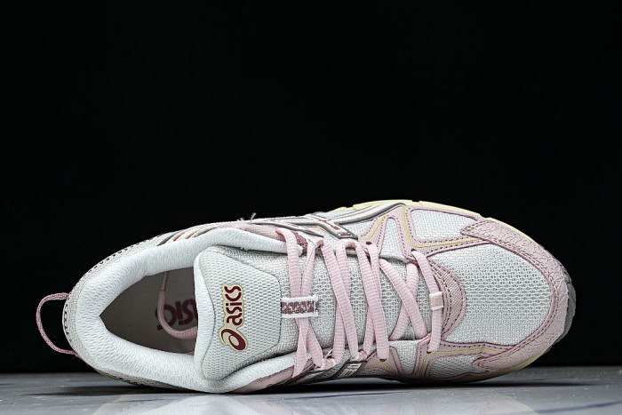 1203B133-100 OFF ROAD OUTDOOR LEISURE MOUNTAINEERING AND HIKING RUNNING SHOES RED/PINK/BEIGE