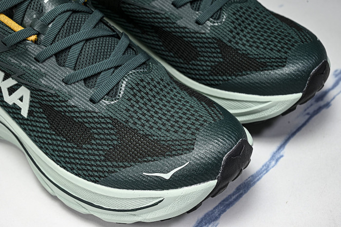 1168716 BFSG CHALLENGER 8 THICK-SOLED LIGHTWEIGHT RUNNING SHOES GREEN/YELLOW/GREEN