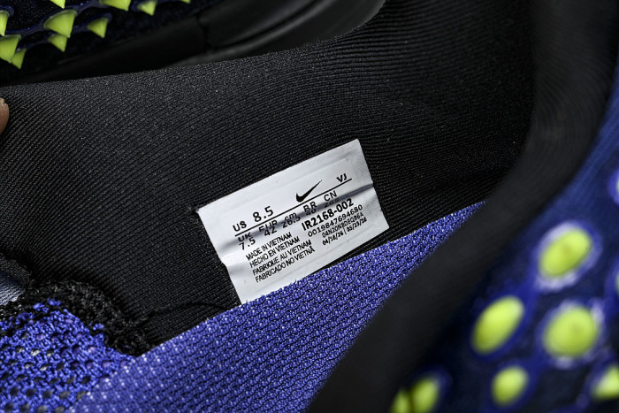 IR2168-002 VOMERO PREMIUM QS BLACK/VOLT GLOW/RUSH VIOLET/BLACK