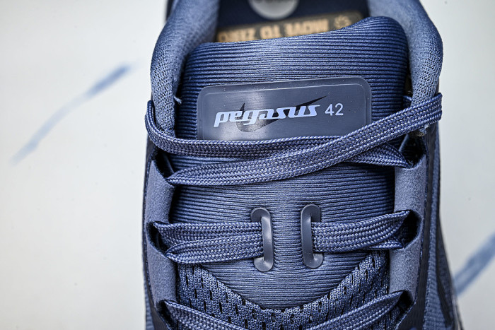 IB1873-401 AIR ZOOM PEGASUS 42 WEAR-RESISTANT RUNNING SHOES NAVY BLUE/BLACK