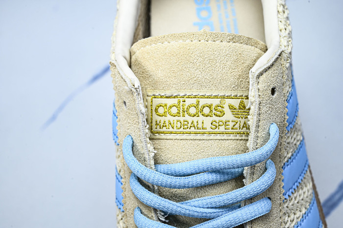 JQ8410 HANDBALL SPEZIAL SAND STRATA/PRELOVED BROWN/CLEAR SKY