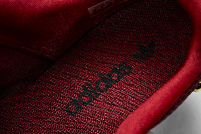 HP3522 ADIZERO PR RED/CREAM WHITE/CLOUD WHITE