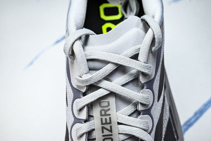 JR3419 ADIZERO EVO SL SILVER METALLIC/IRON METALLIC/HALO SILVER