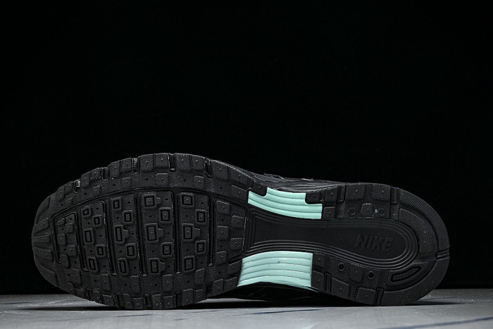 IR1477-010 P-6000 BLACK/HYPER TURQUOISE/COOL GREY/METALLIC COOL GREY