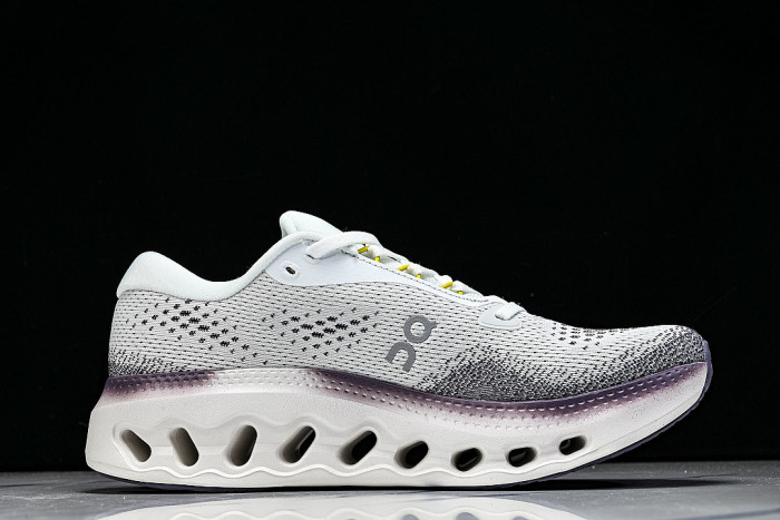ON RUNNING CLOUDTILT LIGHTWEIGHT CASUAL SHOES WHITE/GREY