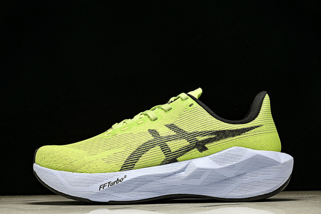 1011C243-750 NOVABLAST 6 WEAR-RESISTANT RUNNING SHOES GREEN/BLACK/GREEN