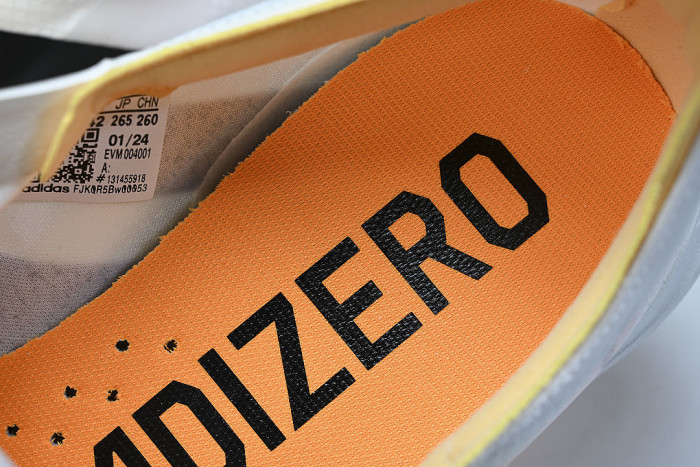 KI4780 ADIZERO ADIOS 4 M LOW-CUT RUNNING SHOES WHITE/ORANGE/BLACK