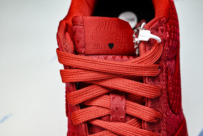 IB6836-600 AIR FORCE 1 LOW UNIVERSITY RED/UNIVERSITY RED/BLACK