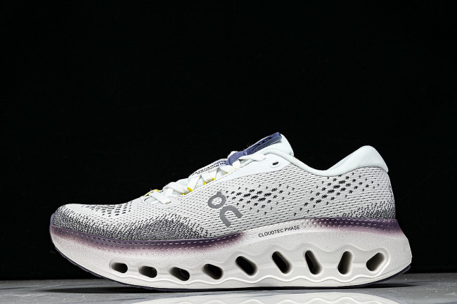 ON RUNNING CLOUDTILT LIGHTWEIGHT CASUAL SHOES WHITE/GREY