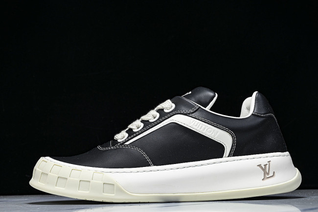 1AJTHL NUBUCK LEATHER SPORTS RUNNING SHOES BLACK/WHITE