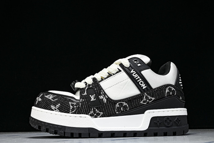 TRAINER MAXI XIAOPANG AND DINGPANG STYLE SHOES BLACK/WHITE