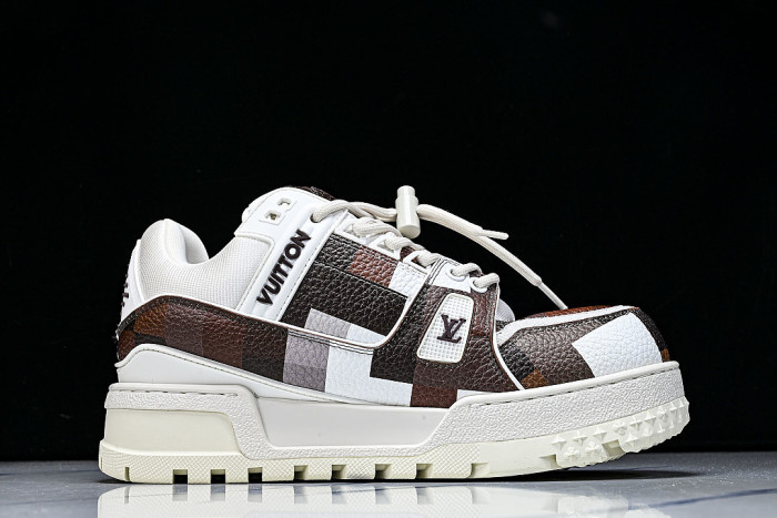 1AD7SX MEN'S AND WOMEN'S SPORTS AND CASUAL SHOES DAMOFLAGE WHITE/COFFEE