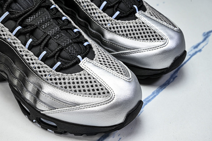 IQ7708-095 AIR MAX 95 OG AIR CUSHIONED RUNNING SHOES BLACK/SILVER