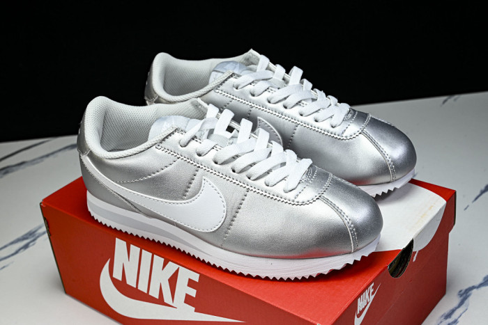 IR0042-001 CLASSIC CORTEZ LEATHER WOMEN'S CASUAL AND SPORTY LACE UP DAILY OUTFITS SILVER/GREY
