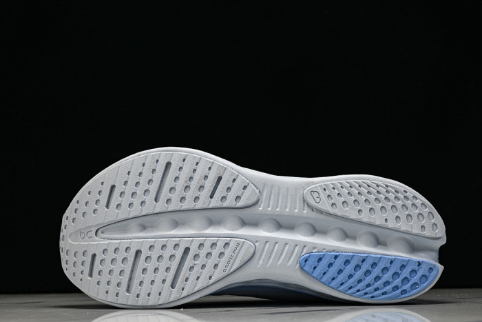 ON RUNNING CLOUDTILT LIGHTWEIGHT CASUAL SHOES BLUE/BLUE/BLUE