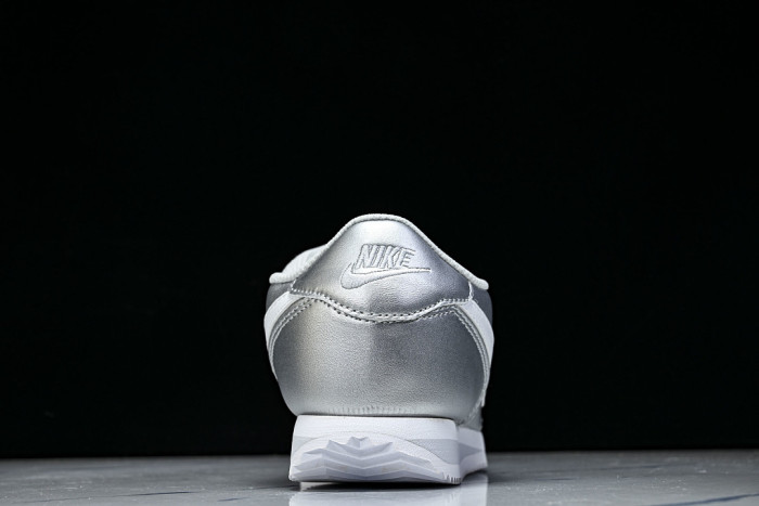 IR0042-001 CLASSIC CORTEZ LEATHER WOMEN'S CASUAL AND SPORTY LACE UP DAILY OUTFITS SILVER/GREY