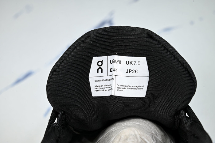 ON RUNNING CLOUDTILT LIGHTWEIGHT CASUAL SHOES BLACK/WHITE/BLACK