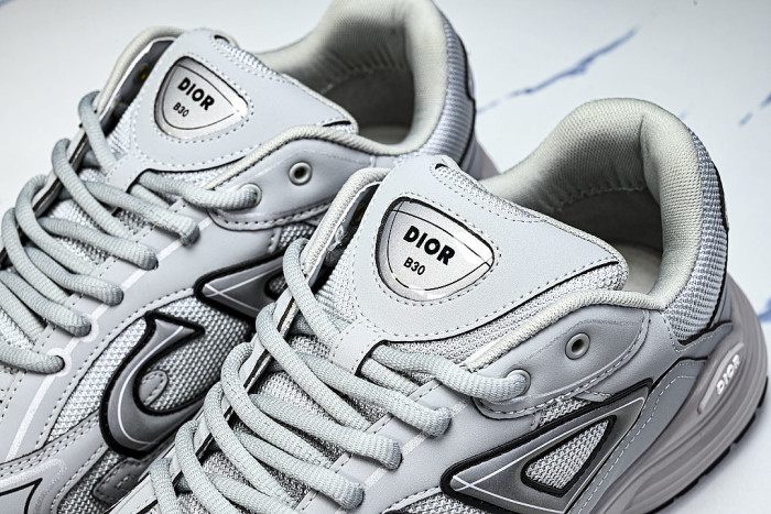 MEN'S BREATHABLE CASUAL LACE UP RUNNING SHOES 2026 NEW STYLE LIGHT GRAY/GREY