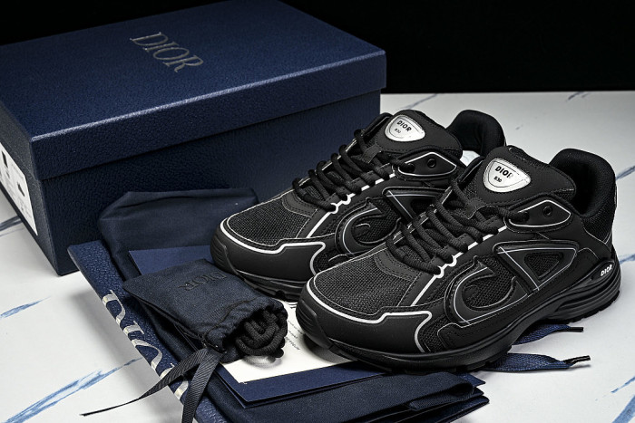 MEN'S BREATHABLE CASUAL LACE UP RUNNING SHOES 2026 NEW STYLE BLACK/INKINESS