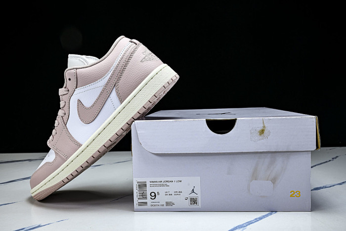 DC0774-162 JORDAN 1 LOW WHITE/SAIL/PINK OXFORD