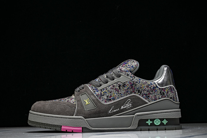 MEN'S AND WOMEN'S SPORTS AND CASUAL SHOES DARK GRAY/CONCRETE GREY