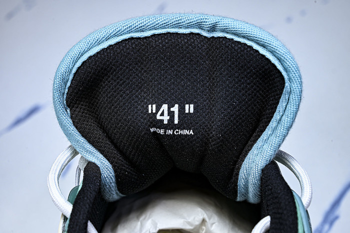 VIRGIL ABLOH MEN'S AND WOMEN'S CASUAL THREE ARROW SHAPED SPORTS SHOES SKY BLUE/WHITE