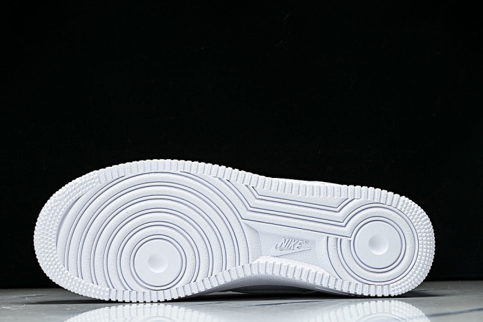 CZ8065-100 AIR FORCE 1 07 LOW CASUAL SNEAKERS WHITE/PURE WHITE