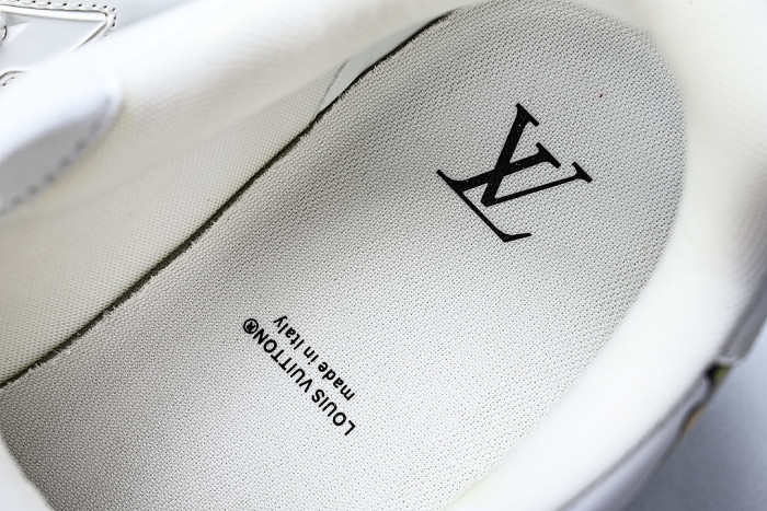 MEN'S AND WOMEN'S SPORTS AND CASUAL SHOES WHITE/PURE WHITE