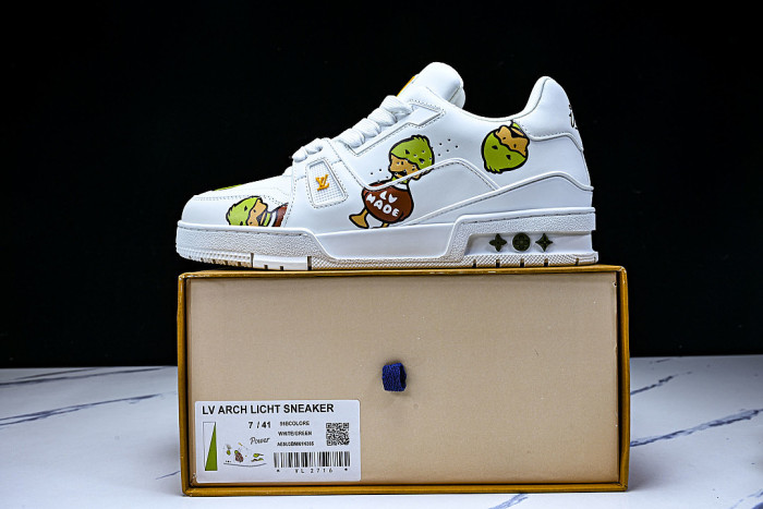 MEN'S AND WOMEN'S SPORTS AND CASUAL SHOES WHITE/PURE WHITE