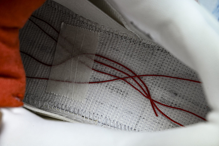 IQ8055-100 JORDAN 4 RETRO OG SAIL/CINNABAR/ANTHRACITE/MUSLIN
