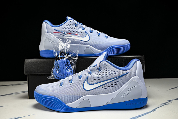 IH1401-402 KOBE 9 EM LOW PROTRO TB HYDROGEN BLUE/WHITE/LIGHT PHOTO BLUE