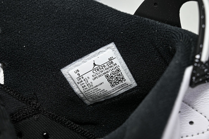 CT8529-108 JORDAN 6 RETRO WHITE/BLACK