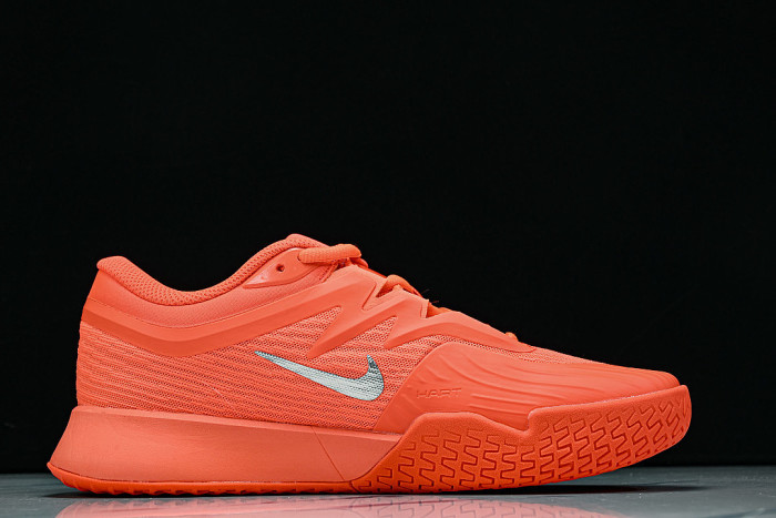 HQ2600-801 COURT AIR ZOOM VAPOR PRO 3 PREMIUM HC HYPER CRIMSON/METALLIC SILVER