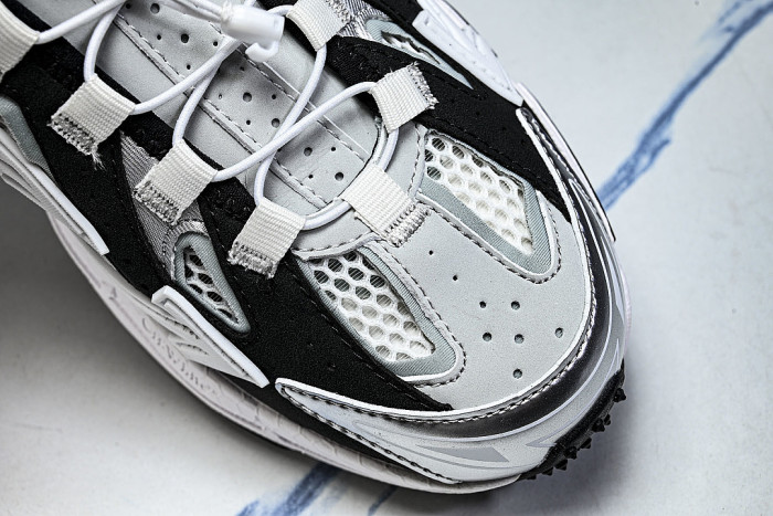 MOUNTAIN CLIMBING THICK-SOLED HIGH-RISE SPORTS AND CASUAL SHOES GREY/WHITE/BLACK