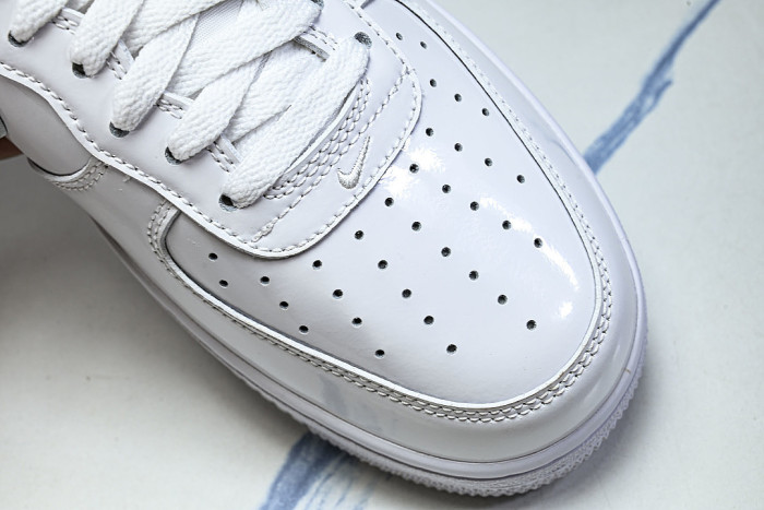 IV2857-100 AIR FORCE 1 07 LOW CASUAL SNEAKERS WHITE/PURE WHITE