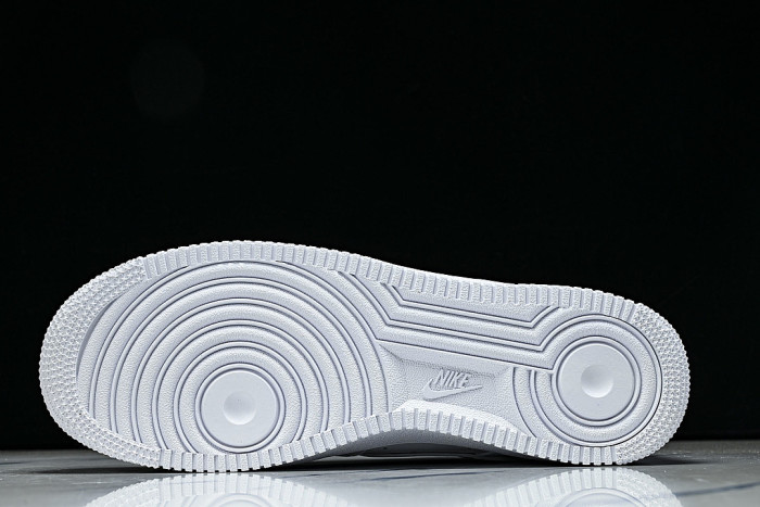 IV2857-100 AIR FORCE 1 07 LOW CASUAL SNEAKERS WHITE/PURE WHITE