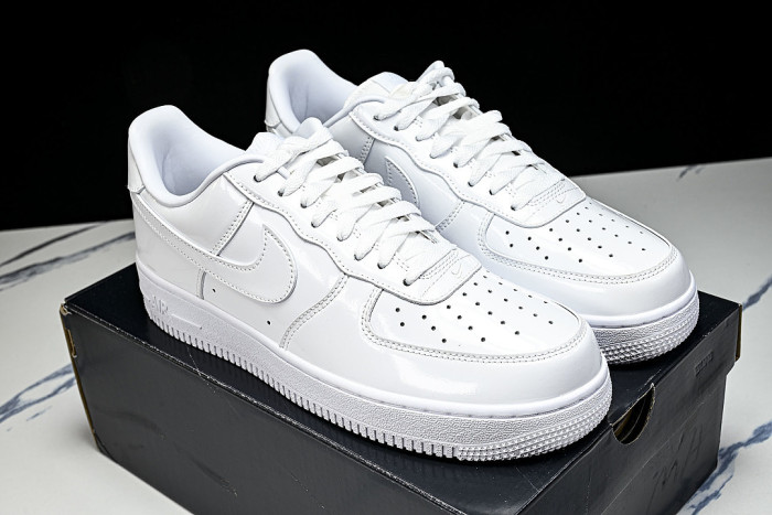 IV2857-100 AIR FORCE 1 07 LOW CASUAL SNEAKERS WHITE/PURE WHITE