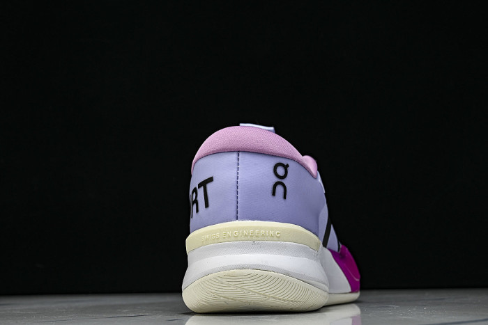 3MG10804757 ON THE ROGER PRO 3 CLAY THISTLE/PINK