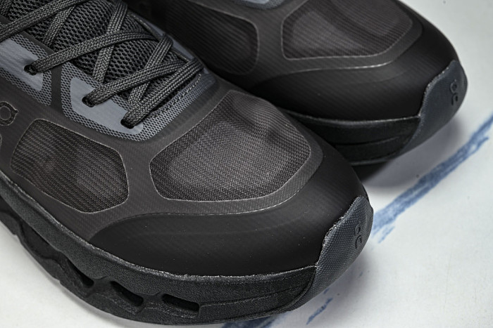3MG10271043 ON RUNNING CLOUDTILT REMIX LIGHTWEIGHT CASUAL SHOES BLACK/BLACK/BLACK