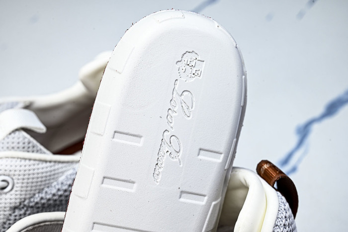 BREATHABLE COWHIDE KNITTED SPORTS SHOES WHITE/GREY