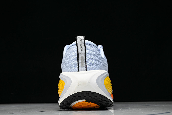 HV8150-404 VOMERO PLUS HYDROGEN BLUE/WHITE/TOTAL ORANGE/BLACK