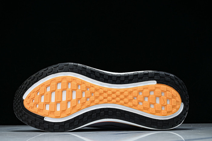 HV8150-404 VOMERO PLUS HYDROGEN BLUE/WHITE/TOTAL ORANGE/BLACK