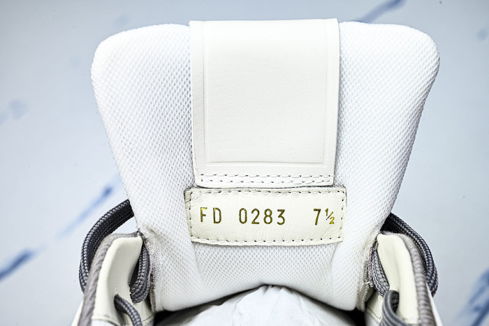 LEATHER CASUAL SPORTS SNEAKERS GREY/WHITE/GREY
