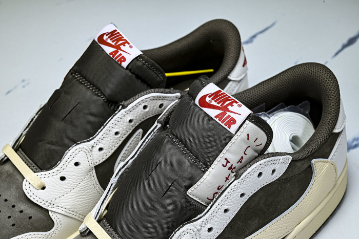 DM7866-162 JORDAN 1 RETRO LOW OG SP SAIL/UNIVERSITY RED-RIDGEROCK