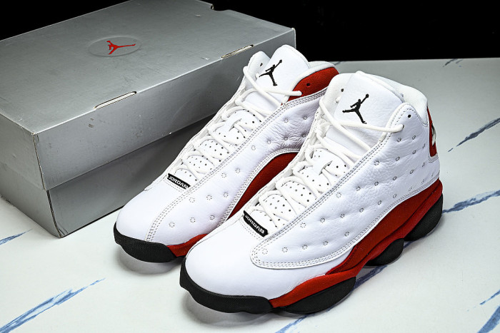 414571-122 JORDAN 13 RETRO WHITE/BLACK-TRUE RED