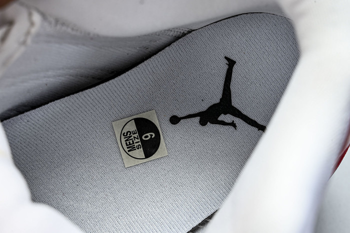 414571-122 JORDAN 13 RETRO WHITE/BLACK-TRUE RED