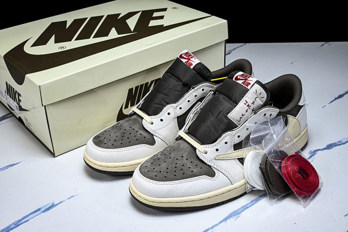 DM7866-162 JORDAN 1 RETRO LOW OG SP SAIL/UNIVERSITY RED-RIDGEROCK