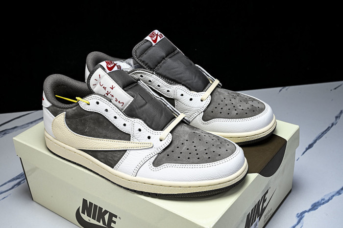 DM7866-162 JORDAN 1 RETRO LOW OG SP SAIL/UNIVERSITY RED-RIDGEROCK