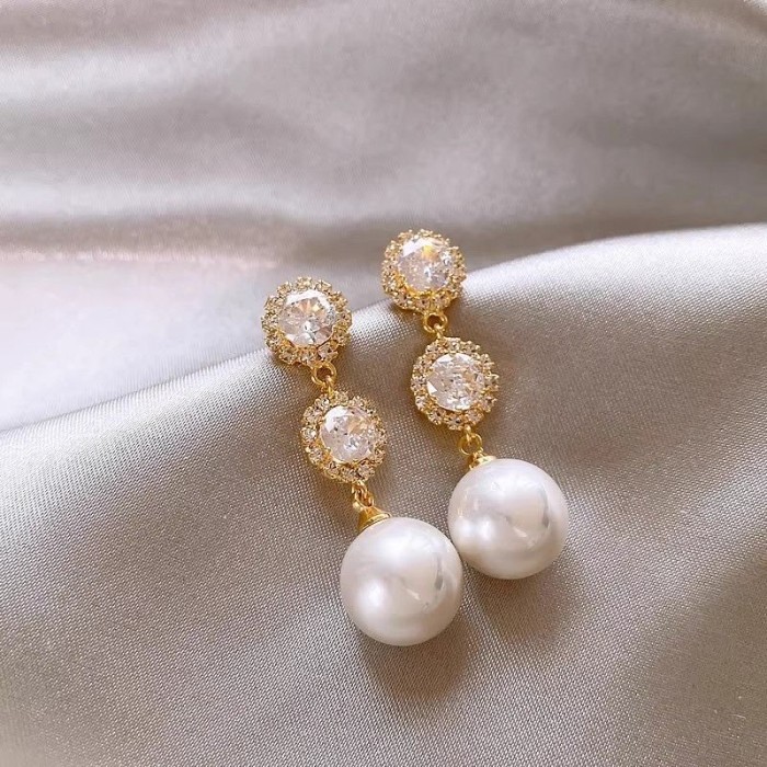 Micro inlaid zircon pearl tassel earrings for women