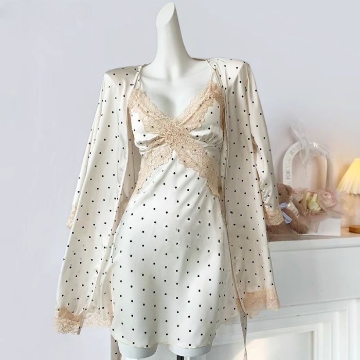 High-end polka dot sexy underwear made of ice silk fabric